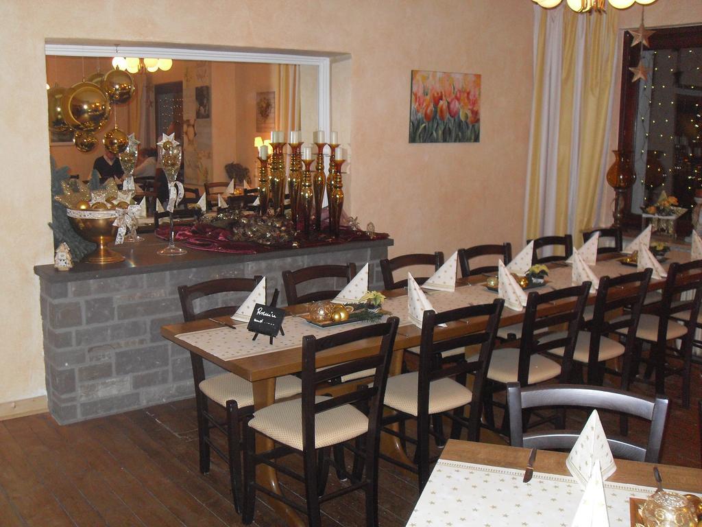 Landgasthof Alter Rommersberg Hotel Енгелскирхен Екстериор снимка